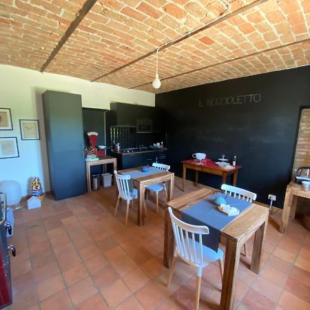 Il Noccioletto Bed & Breakfast Mombaruzzo Dış mekan fotoğraf