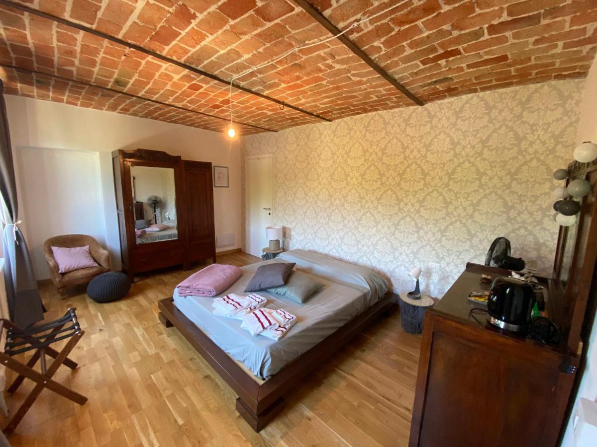 Il Noccioletto Bed & Breakfast Mombaruzzo Dış mekan fotoğraf