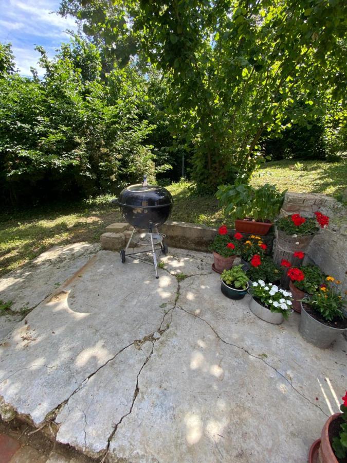 Il Noccioletto Bed & Breakfast Mombaruzzo Dış mekan fotoğraf